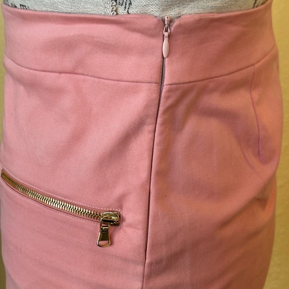 Love Moschino Pink/Peach Straight Skirt US Size 4 EUC! - Picture 5 of 7